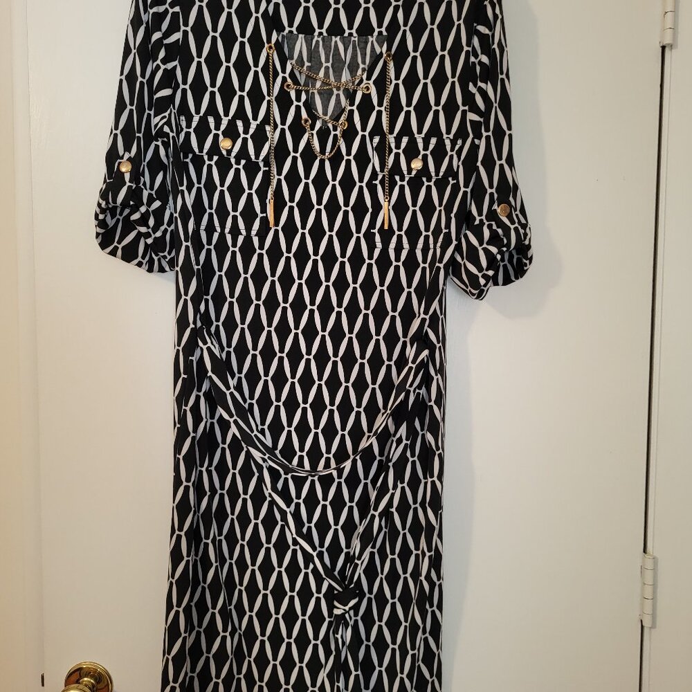 Roz & Ali Navy/White Print Dress w/Gold Chains at Neck, Size 12